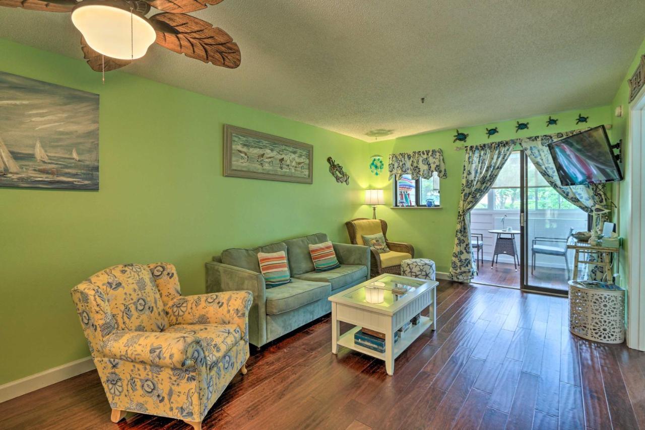 Colorful Hilton Head Condo With Beach And Pool Access! Хилтън Хед Айлънд Екстериор снимка