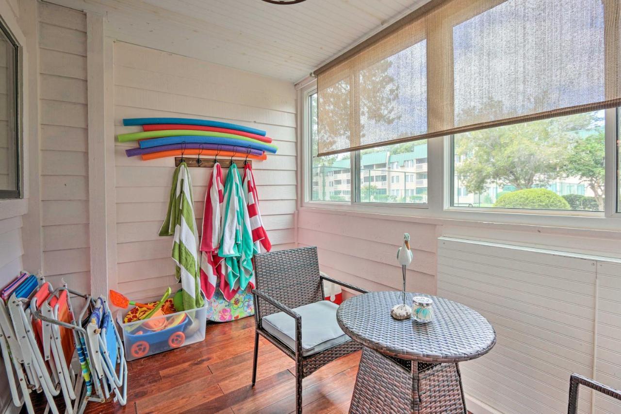 Colorful Hilton Head Condo With Beach And Pool Access! Хилтън Хед Айлънд Екстериор снимка