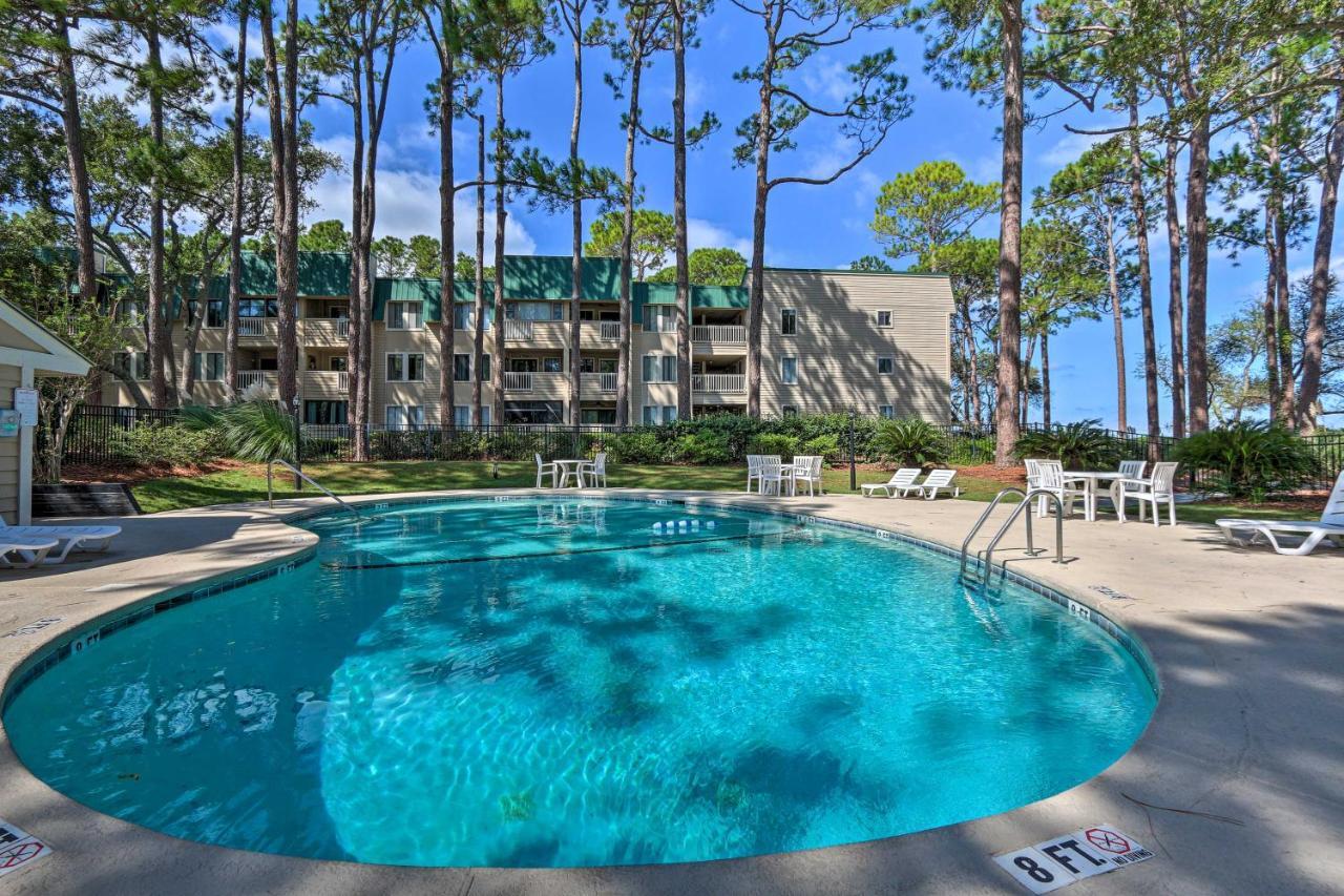 Colorful Hilton Head Condo With Beach And Pool Access! Хилтън Хед Айлънд Екстериор снимка
